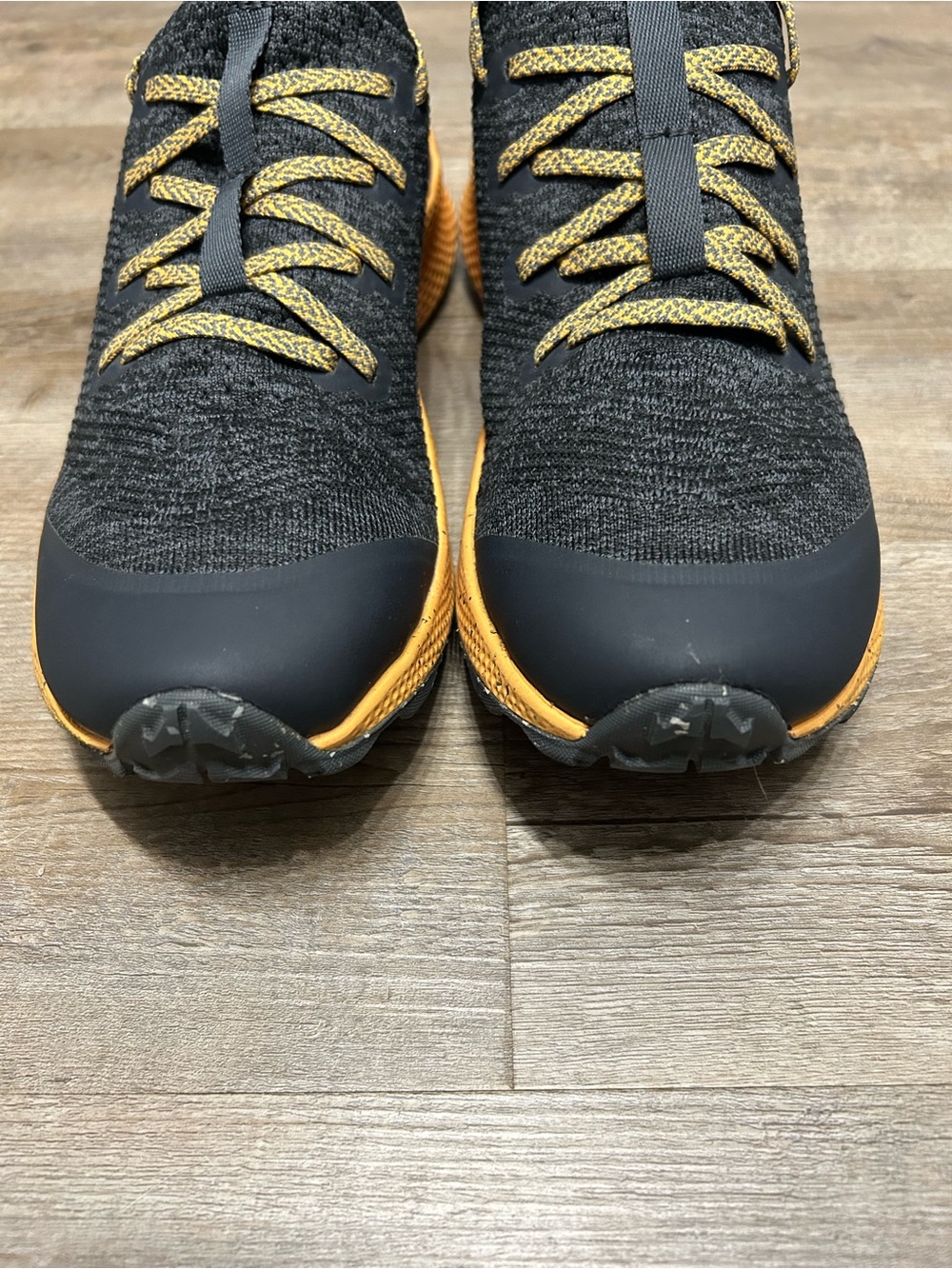 REI Co-op Swiftland MT Men’s Size 10 Black Yellow Knit Trail Sneakers Shoes - Picture 2 of 10